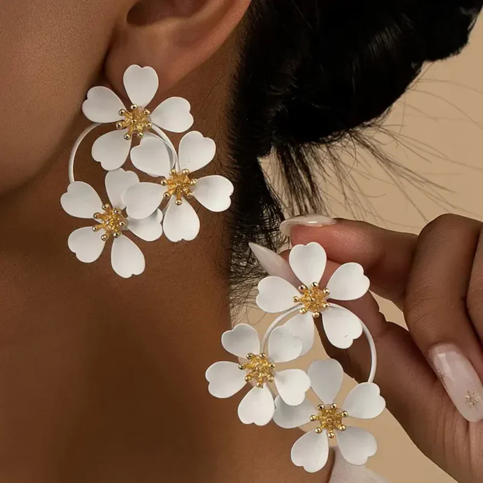 Vintage Weiße Blumen Tropfen Ohrringe