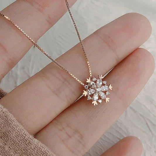 Elegante Schneeflockenkette